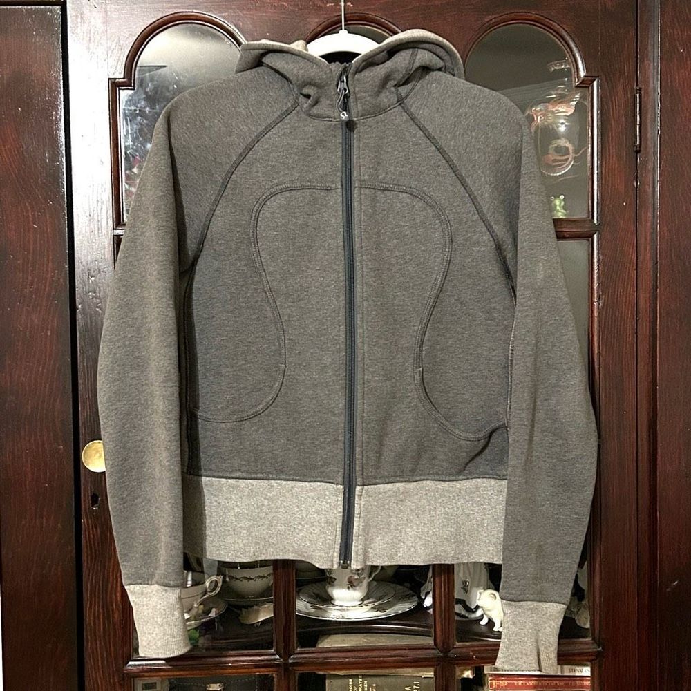 Lululemon Scuba Hoodie Size 8 - 2 tone gray